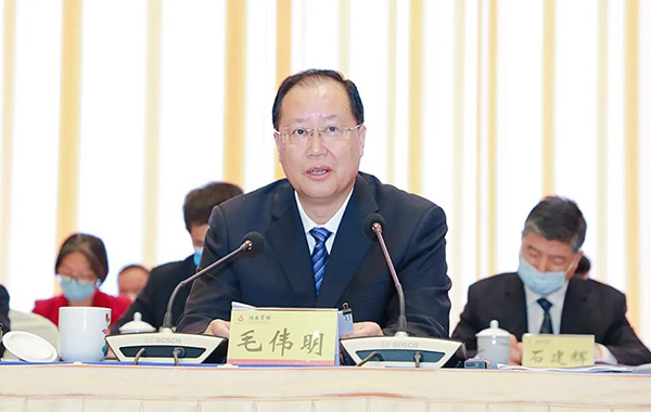 中共湖南省委副書(shū)記、省長(cháng)毛偉明講話(huà).jpg